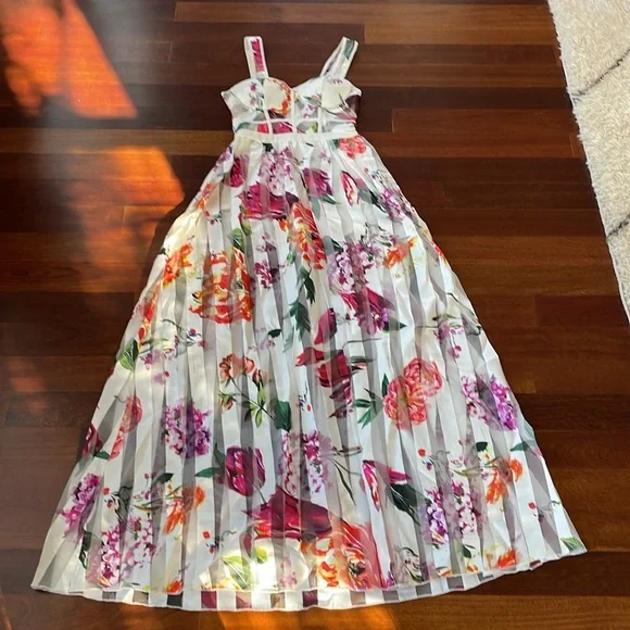 NEW AKIRA FLORAL MAXI DRESS, S - Picture 7 of 10
